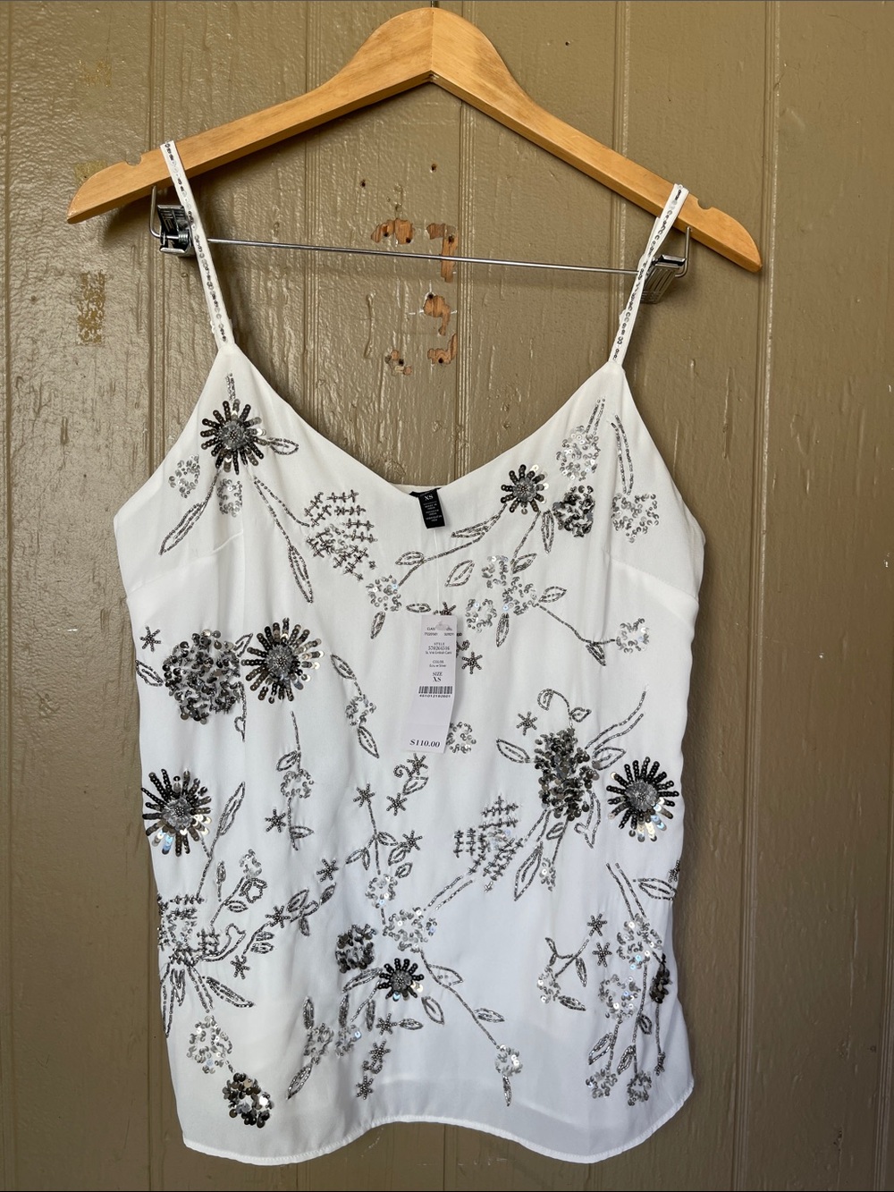 White House Black Market Embellishment Sequin Floral Cami Top in white XS